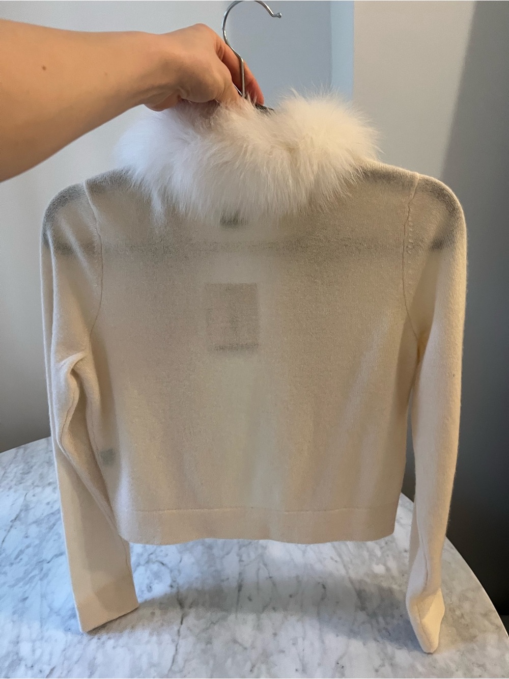 Bloomingdale's cashmere and genuine fox fur ivory cardigan - Picture 2 of 7